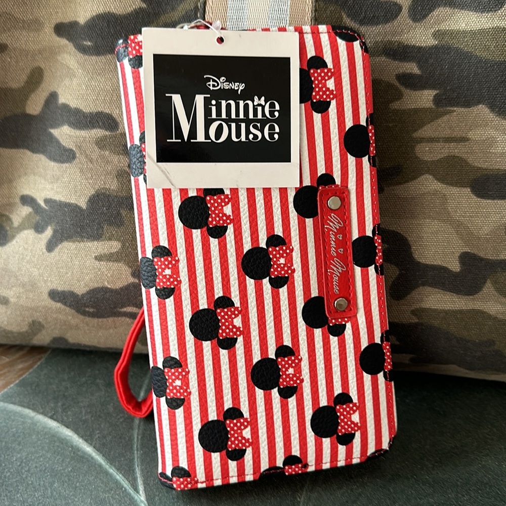 Aldi Limited release Minnie Mouse Wallet/clutch